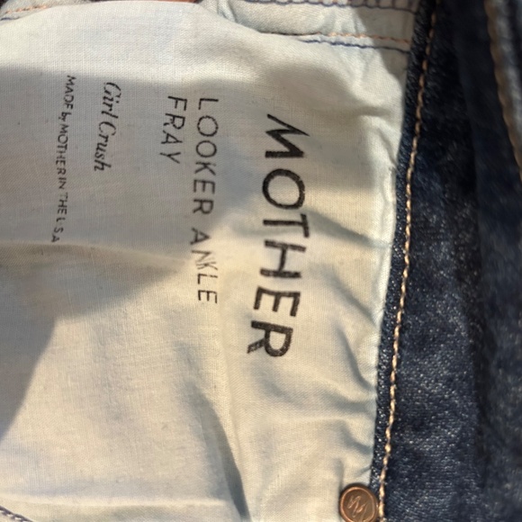 MOTHER The Looker Ankle Fray Girl Crush Jeans Mid Rise Dark Blue Sz 26 $278 - Picture 6 of 6